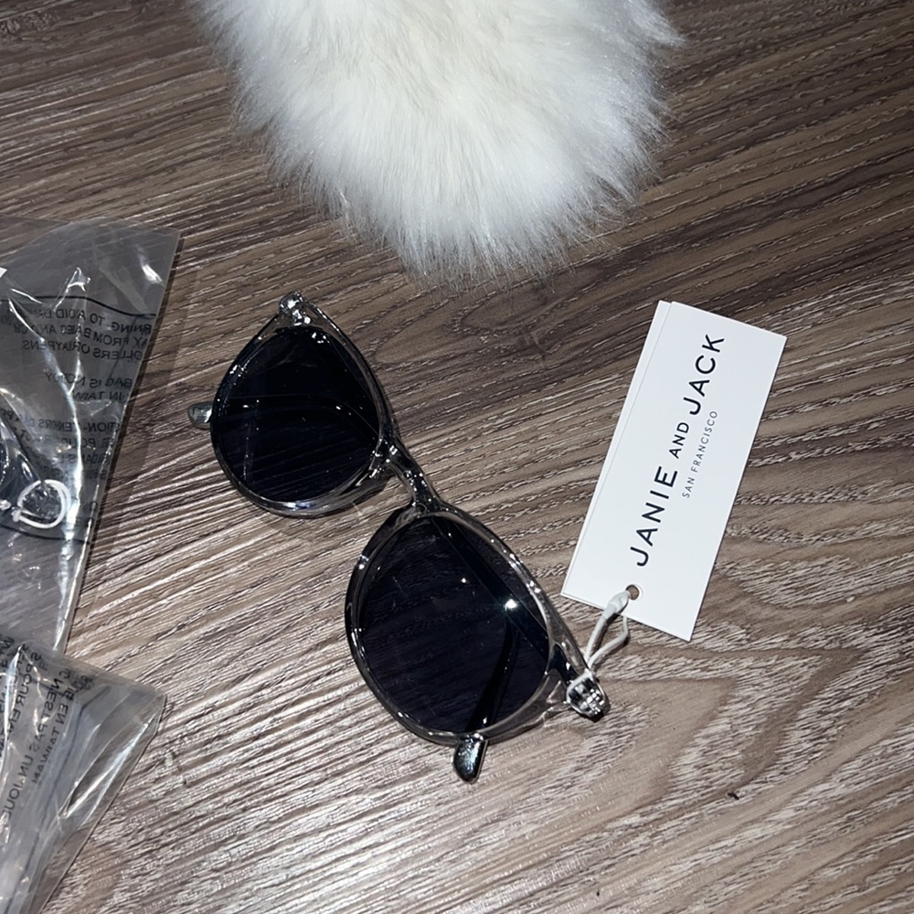 Janie and jack kids sunglasses - Picture 4 of 7